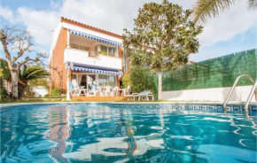 Awesome Home In Santa Susanna With Wifi